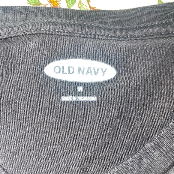 Friend’s Graphic T-Shirt - Picture 6 of 8